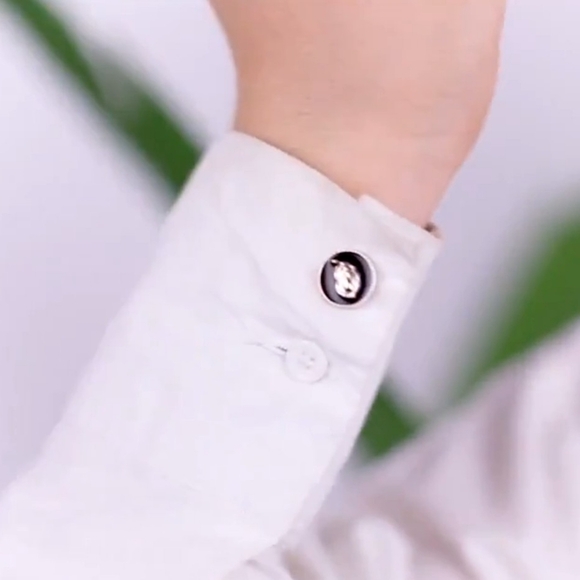 NEW Elegant Rhinestone Snap Button Set With Gold Trim - 10 Pcs. - Picture 3 of 5